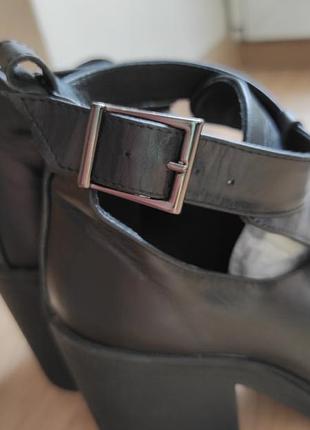 Оригінальні жіночі ботильйони туфлі натуральна шкіра демісезон