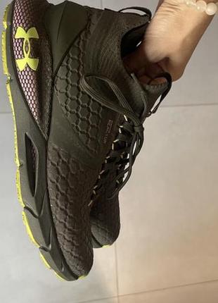 Продам женские кроссовки under armour hovr с защитой от непогоды