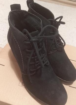 Женские, замшевые ботинки