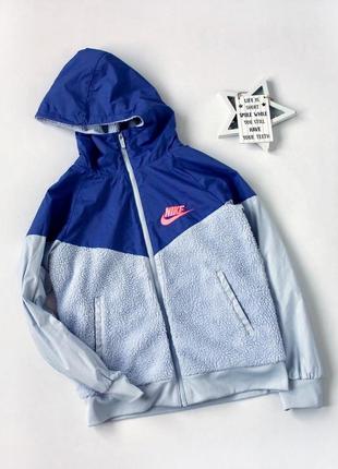 Ветровка nike (оригинал) 10-12 лет, 137-147 см