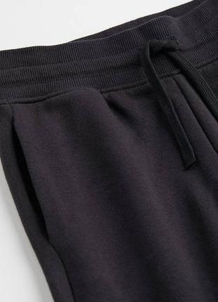 Черные утепленные джоггеры hm спортивные штаны с пухом внутри2 фото