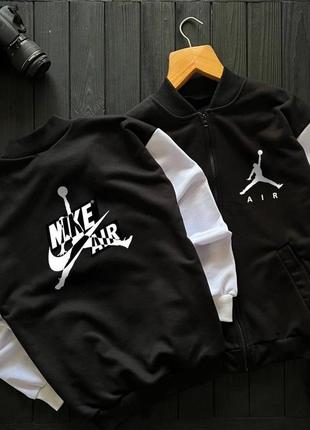 Чоловічий бомбер nike air jordan