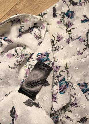 Ніжна блуза в квітковий принт бренду m&co3 фото