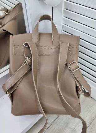 Женский стильный, качественный рюкзак-сумка для девушек из эко кожи мокко7 фото