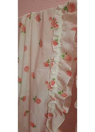 Милі шторки з рюшами