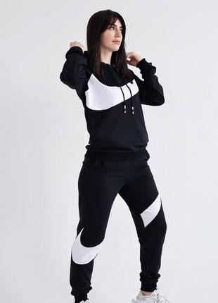 Спортивний костюм найк