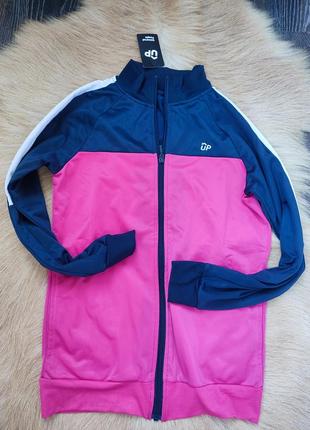 Нова спортивна кофта