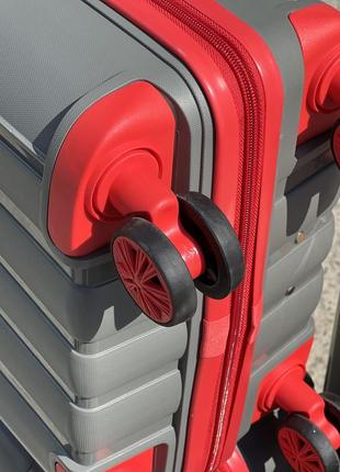 Качественный чемодан из полипропилен,модель 305,прорезиненный,надежная,колеса 360,кодовый замок,туреченя5 фото