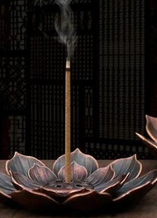 Металлическая подставка под ароматические конусы цветок лотоса 6 см2 фото