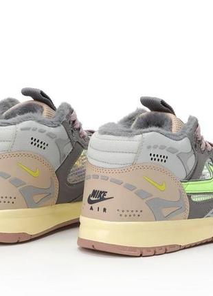 Чоловічі зимові кросівки nike air trainer 1 sp  grey  (найк тренер високі світло-сірі кросівки на хутрі)7 фото