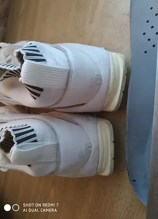 Кроссовки adidas 4