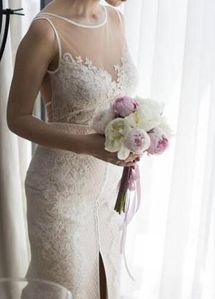 Весільна сукня весільне плаття італійського бренду дуже якісна та дорога тканина мереживо вставні чашки відкрита спина2 фото