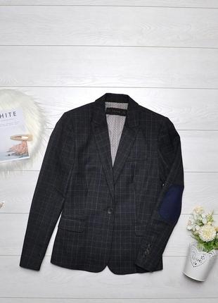 Стильний піджак з латками zara.