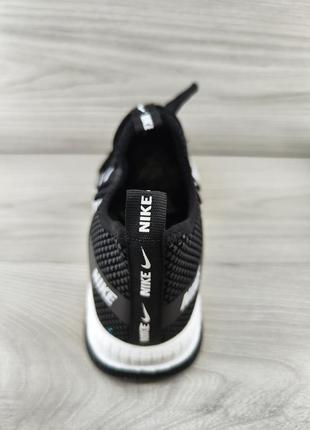 Чоловічі спортивні кросівки 42 розмір (26,5 см) чорні модні легкі кросівки5 фото