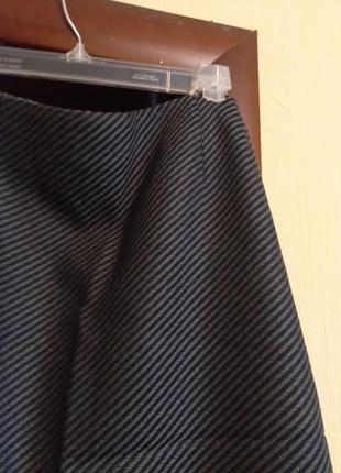 Новая шерстяная юбка на зиму , мягкая и теплая на подкладке, размер 16 на 48-50 бренд  ellen tracy9 фото