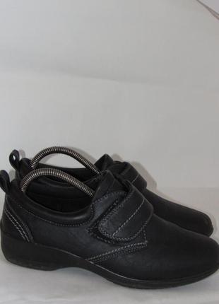 Lauraberg комфортні якісні туфлі t41 фото