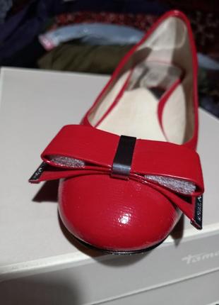 Новые кожаные туфли размер 39 известного бренда  michael kors1 фото