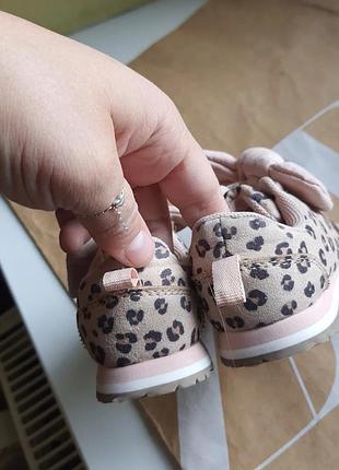 Кроссовки  h&m 22 размер 5