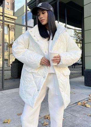 Куртка женская стеганая, оверсайз, зимняя, теплая, с поясом, белая