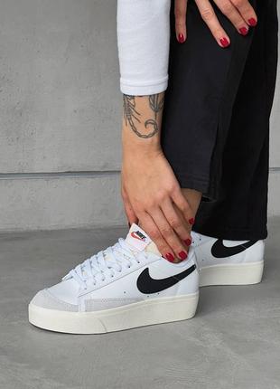 Жіночі кросівки nike blazer low platform найк блейзер на платформу