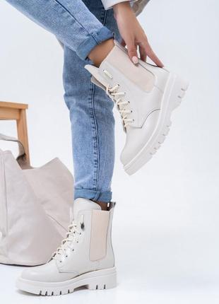 Белые ботинки берцы с боковыми резинками3 фото