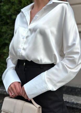 Женская шикарная белая рубашка оверсайз сатин стильная на работу в офис на обучение рубашка после платья наложка 46 44 48 s m l2 фото