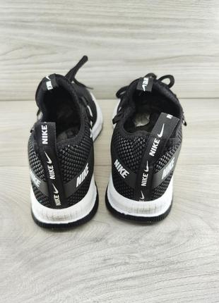 Чоловічі спортивні кросівки 43 розмір (27,0 см) чорні модні легкі кросівки4 фото