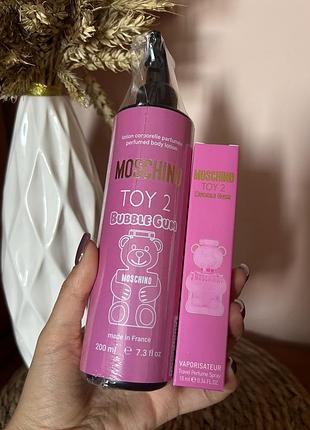 Подарочный набор moschino - toy 2 bubble gum🐻💗 лосьон для тела и парфюма 10 мл.🔥