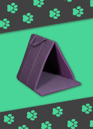 Стильний лежачок-будиночок для котів та собак власного виробництва "шалаш" фіолетового кольору1 фото