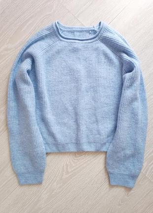Укороченный вязаный джемпер свитер