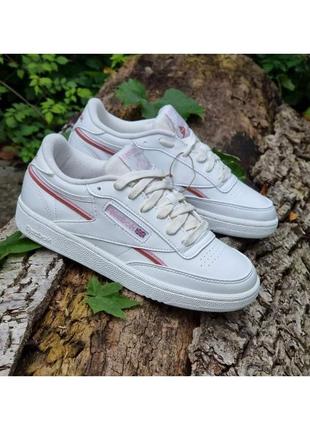 Молочные кроссовки reebok classics club c 85 vegan 36-37 размер