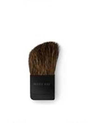 Компактная кисть для румян mary kay мери кей