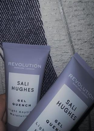 Крем для обличчя revolution