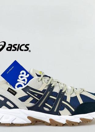 Кроссовки asics