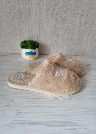 Жіночі капці, шльопанці для дому