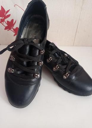 Мокасины- туфли -кроссовки