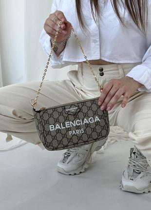 Трендова жіноча сумка в стилі колаборації gucci & balenciaga multi logo