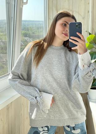 Серый объемный свитшот с имитацией рубашки 1+1=3