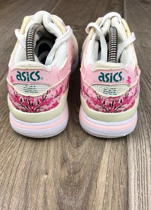 nike asics gel lyte