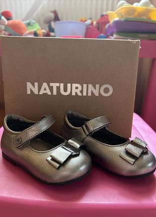 Босоножки natino