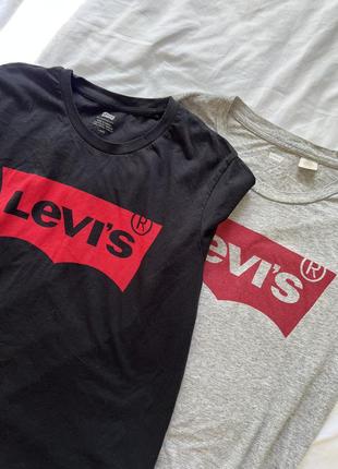 Серая футболка levi’s7 фото