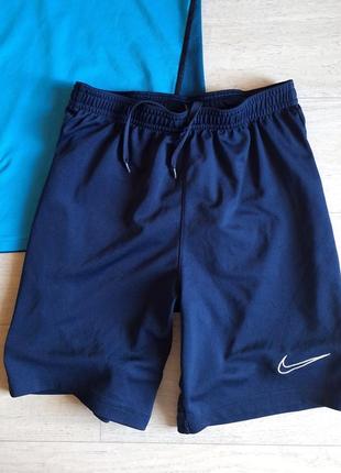 Спортивний комплект, костюм nike вказаний зріст 147-1582 фото