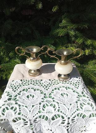 Продам две мини вазы из оникса.италия.цена за две 900 гривен
