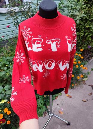 Яскравий новорічний світерок