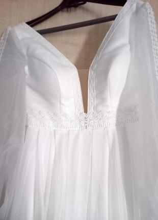 Весільна сукня