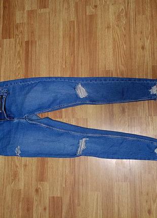 Джинси скинни