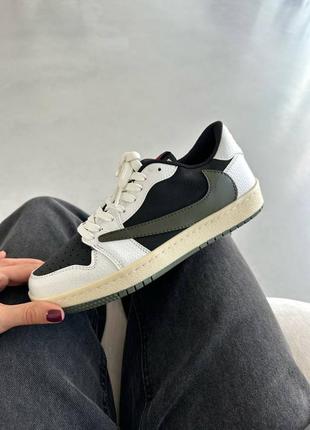 Женские кроссовки air jordan 1 low4 фото