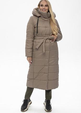 Стильное теплое бежевое женское зимнее пальто с капюшоном в размерах 46-58