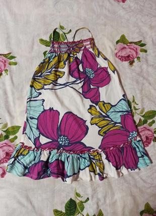 Яркий сарафан