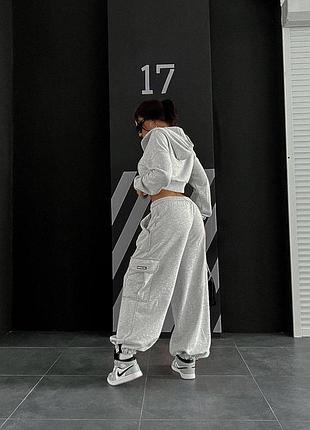 Спортивный костюм2 фото